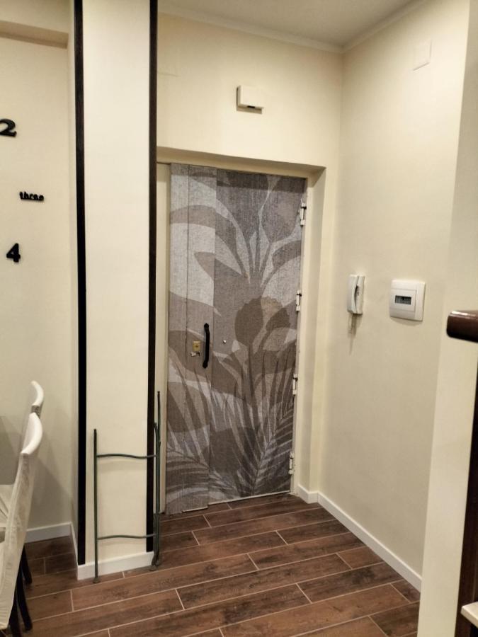 La Dimora Di Alex Apartment Naples Exterior photo